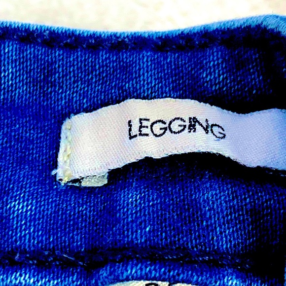 Calvin Klein jeggings - Picture 2 of 3